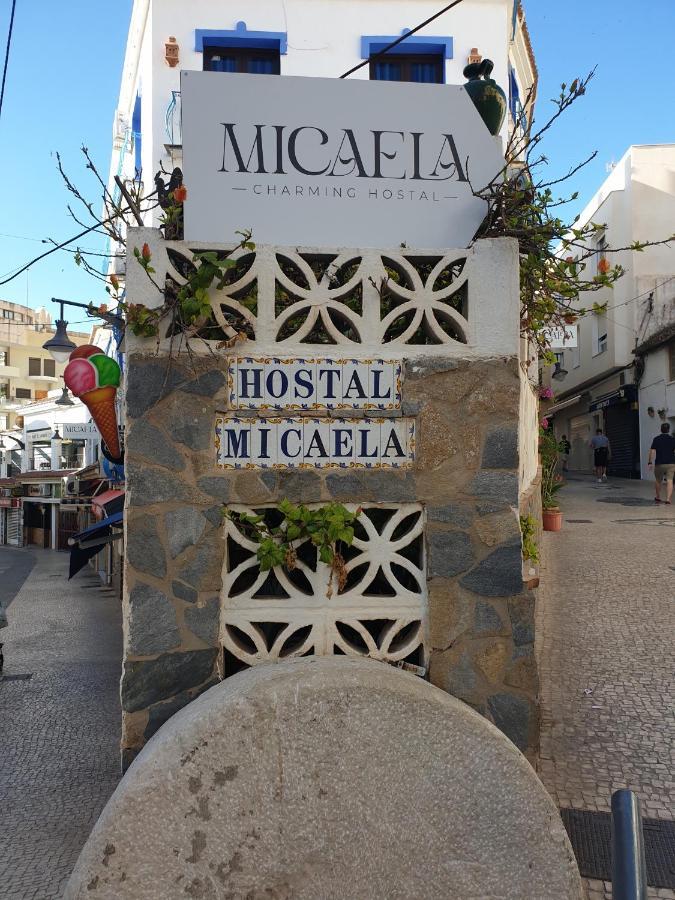 Micaela Charming Hostal Торремолинос Экстерьер фото