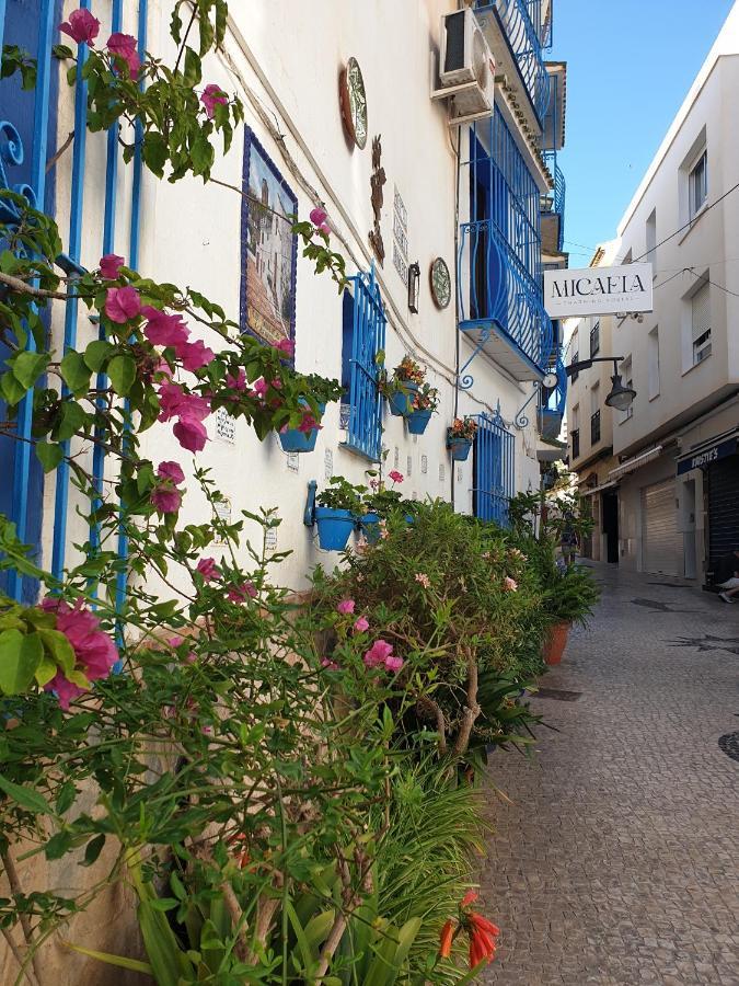 Micaela Charming Hostal Торремолинос Экстерьер фото