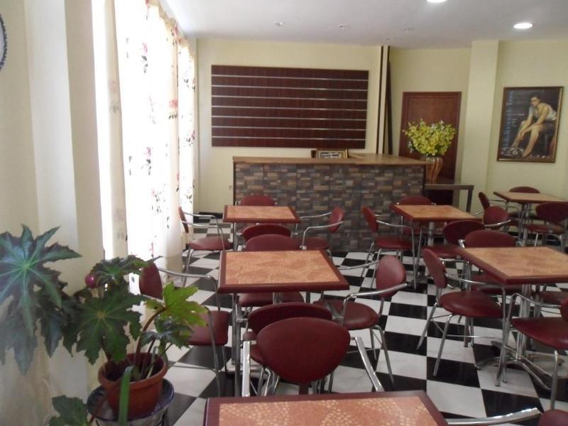 Micaela Charming Hostal Торремолинос Экстерьер фото